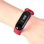 ⁦سوار سيليكون لساعات شومي باند 3 و 4 لون أحمر⁩ - الصورة ⁦5⁩