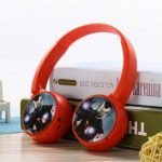 ايرو مان سماعة رأس لاسلكية بلوتوث - ميكروفون – راديو FM- مكان لكارت الميموري - قابلة للطي متوافق مع الموبايل والكمبيوتر