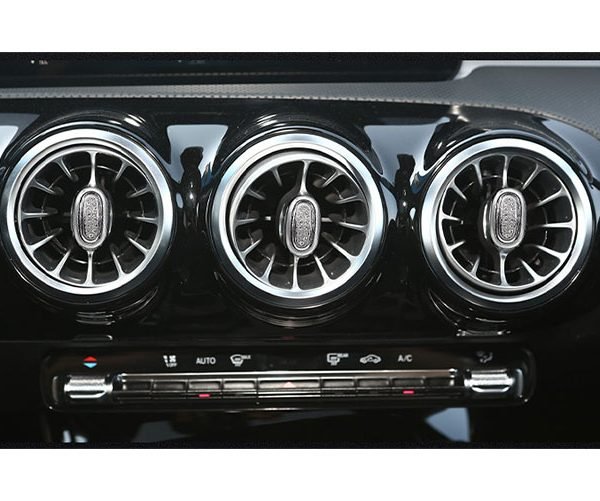 Cover to control the direction of the air conditioning blades For Mercedes A Class 2020 / (7 Pieces )