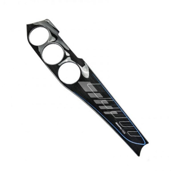 غطاء تزيين تابلوه السيارة متوافق مع سيارات مرسيدس GLA - CLA - A-class - B-class من موديل 2016 الى 2019  لون كاربون في خط ازرق