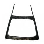 اطار لتزين الكونسول الخلفية لمسند الذراع للسيارة لمرسيدس  New E Class 2016-2019 /  متعدد الالوان