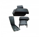 ⁦كونسولة جلد بها مسند يد للسيارة بمستويين لراحة اليد أثناء القيادة و لتخزين الأغراض وتحتوي علي خمس مخارج (يو اس بي ) مناسبة لجميع السيارات / موديل  CON-05 - لون اسود X خط احمر⁩ - الصورة ⁦4⁩