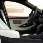 ⁦منظم وكراتة للسيارة متعدد الوظائف لتنظيم الرخصة وجميع الكروت الشخصية / موديل LKB50 – لون بني⁩ - الصورة ⁦4⁩